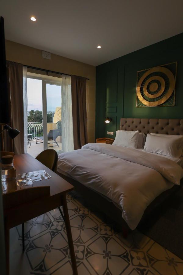 The Carob Tree Bed and Breakfast Victoria Buitenkant foto