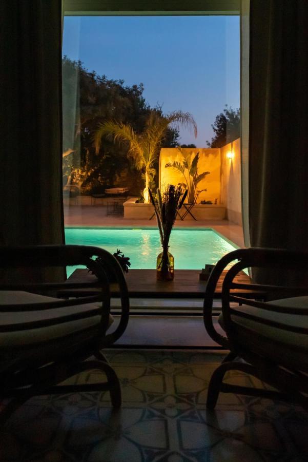 The Carob Tree Bed and Breakfast Victoria Buitenkant foto