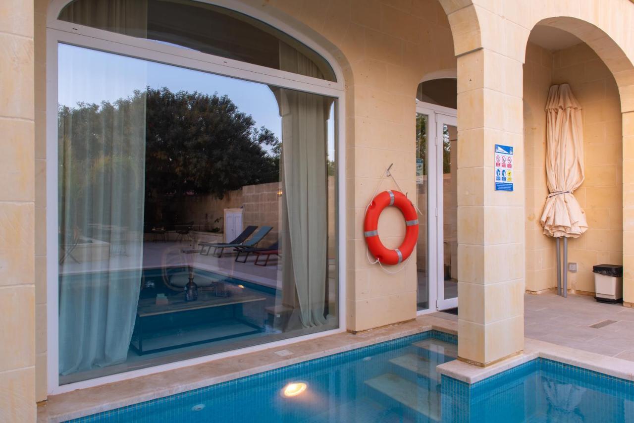 The Carob Tree Bed and Breakfast Victoria Buitenkant foto